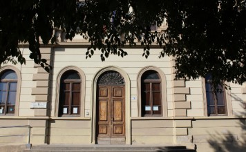 Scuola De Amicis