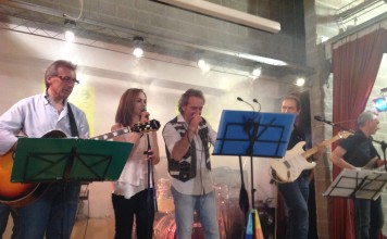 FOTO: A Querceto i Limite 60 interpretano i Nomadi