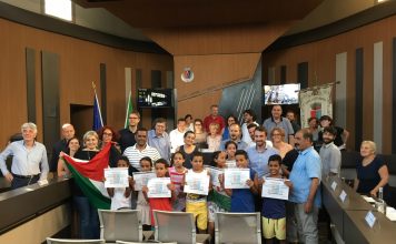 Conferita la cittadinanza onoraria simbolica ai bambini sahrawi ospiti del Comune Sahrawi, Falchi