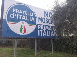 No moschea: cartellone di Fratelli d’Italia a Sesto