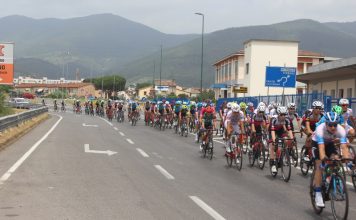 Giro d’Italia under 23, il passaggio da via dell’Osmannoro Giro d'Italia under 23