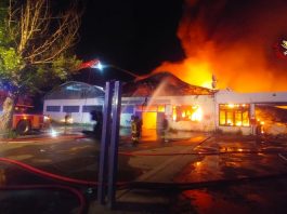 Incendio Osmannoro: presenza di amianto nelle coperture crollate. L’ordinanza del sindaco Falchi Vigili-del-Fuoco-Ponte-a-Giogoli