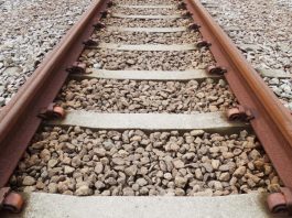 Treni e rotaie