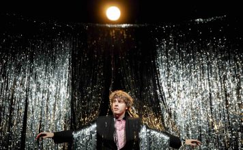 Sussulti Metropolitani fa tappa a Sesto, con Federico Rampini e Lodo Guenzi Lodo Guenzi