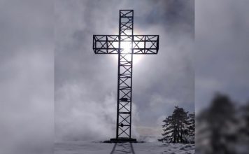 Inchiesta su Monte Morello, la nostra montagna Morello-Croce-Prima-Punta-696x696 2