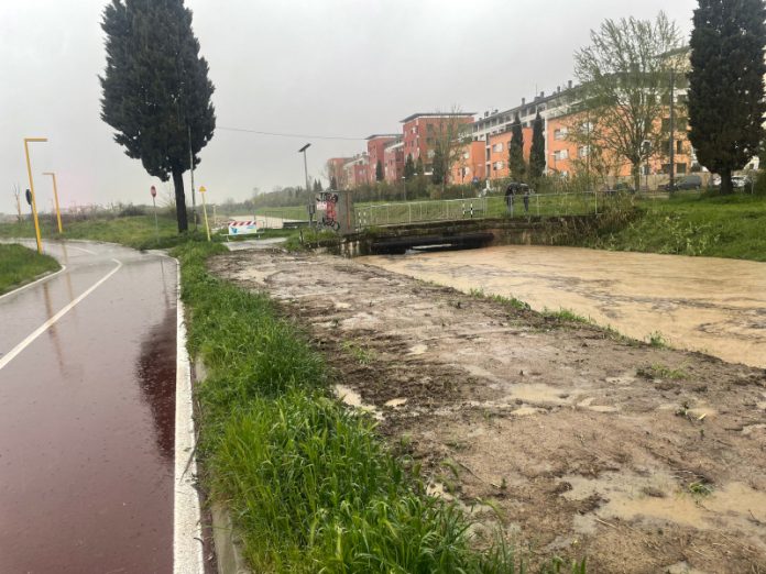 Canale di cinta orientale