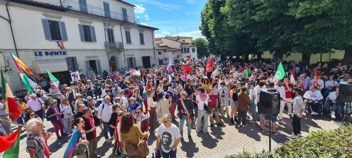 Manifestazione pro Palestina Manifestazione pro Palestina