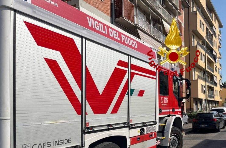Sesto: incendio in un locale di piazza Lavagnini Vigili del Fuoco