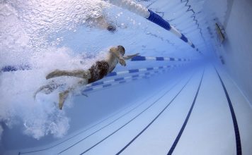 Nuoto: doppio oro e record del mondo per il calenzanese Leonardo Deplano