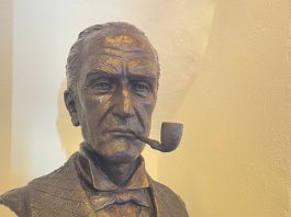 Con Sherlock Holmes a sostegno di ‘Medici per i diritti umani’