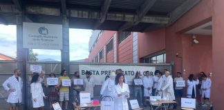 Sesto: lavoratrici e lavoratori del CNR manifestano contro la precarietà