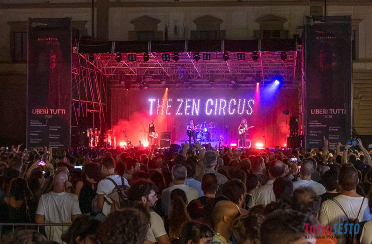 FOTO – Grande successo per The Zen Circus a Liberi Tutti Foto di Tino Barletta