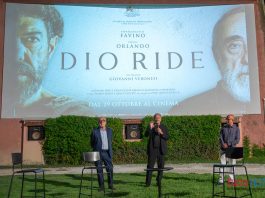 FOTO – “Dio ride”: presentazione al Grotta con Giovanni Veronesi e Silvio Orlando Dio ride